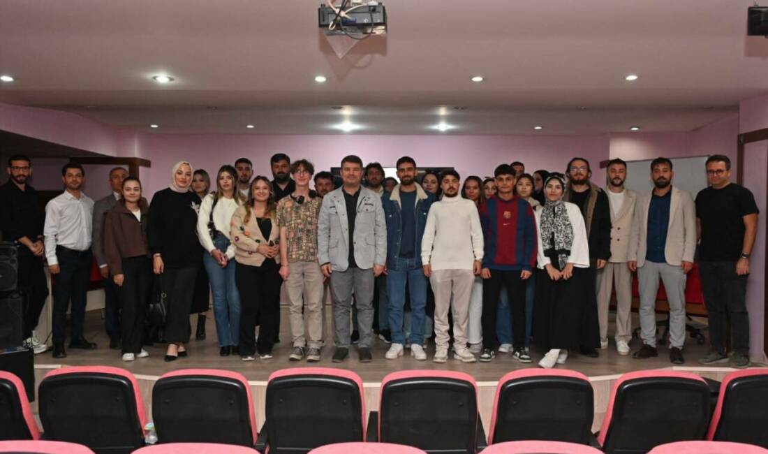 Aksaray Belediye Başkanı Evren Dinçer, Aksaray Üniversitesi Halkla İlişkiler Bölümü
