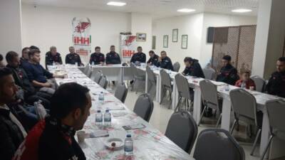 Aksaray İHH Arama Kurtarma Ekibi, geleneksel gönüllü buluşmasını yoğun katılımla