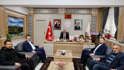 AK Parti Aksaray Merkez İlçe Başkanı Muammer Gür, Gençlik Kolları