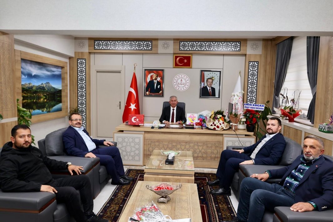AK Parti Aksaray Merkez İlçe Başkanı Muammer Gür, Gençlik Kolları