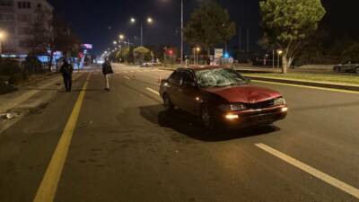Ankara'nın Çubuk ilçesinde meydana gelen olayda otomobil yayaya çarptı. Kazada