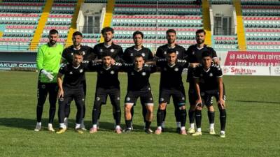 Ertelenen ligler sonrası genç ağırlıklı kadro ile sahaya çıkan Aksarayspor,