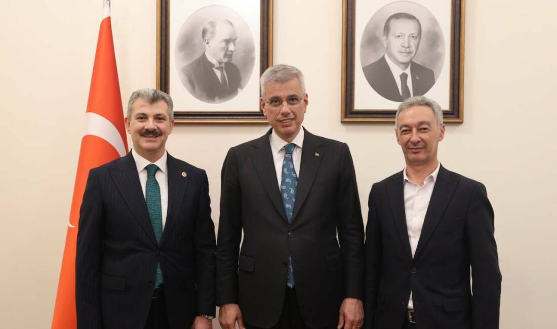 Eskil Belediye Başkanı Mustafa Zavlak, ilçedeki sağlık hizmetlerinin geliştirilmesi ve