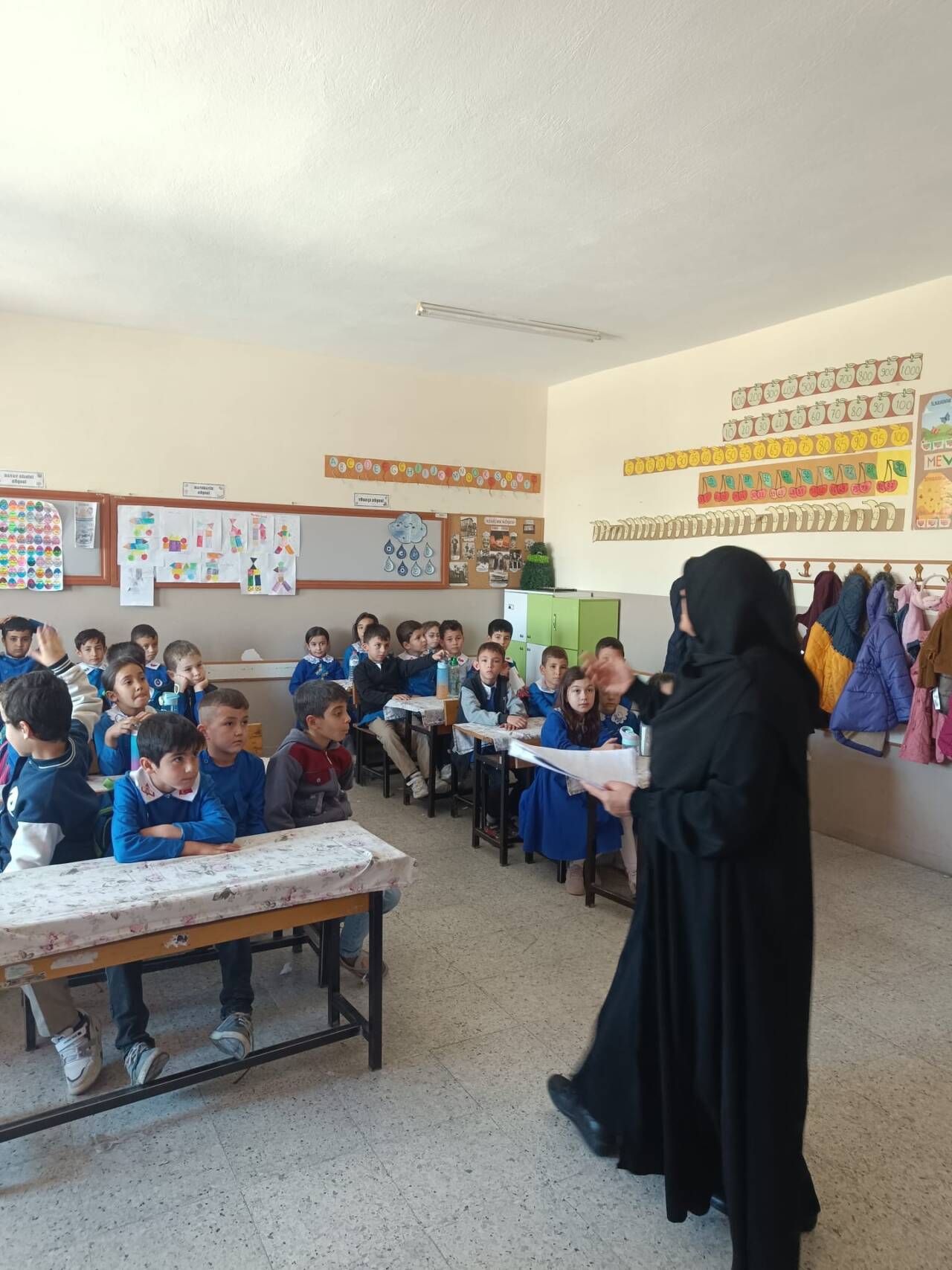 Sultanhanı İlçe Müftülüğü, Yunus Emre İlkokulu’nda öğrencilerin çevre bilincini ve