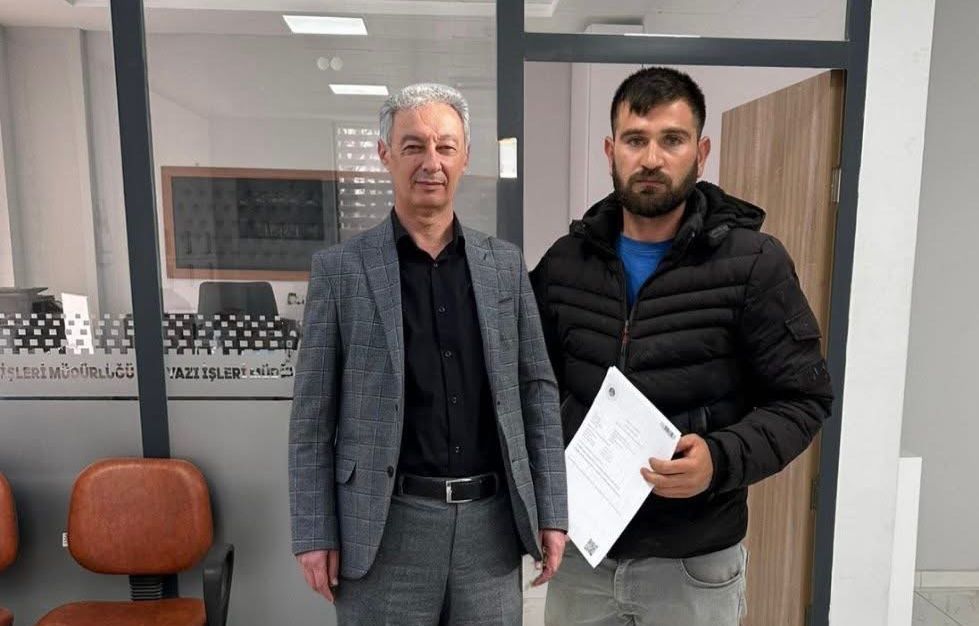 Ailesinden beş kişiyi kaybeden Mehmet Çıracı, Eskil Belediyesi kadrosuna alınarak