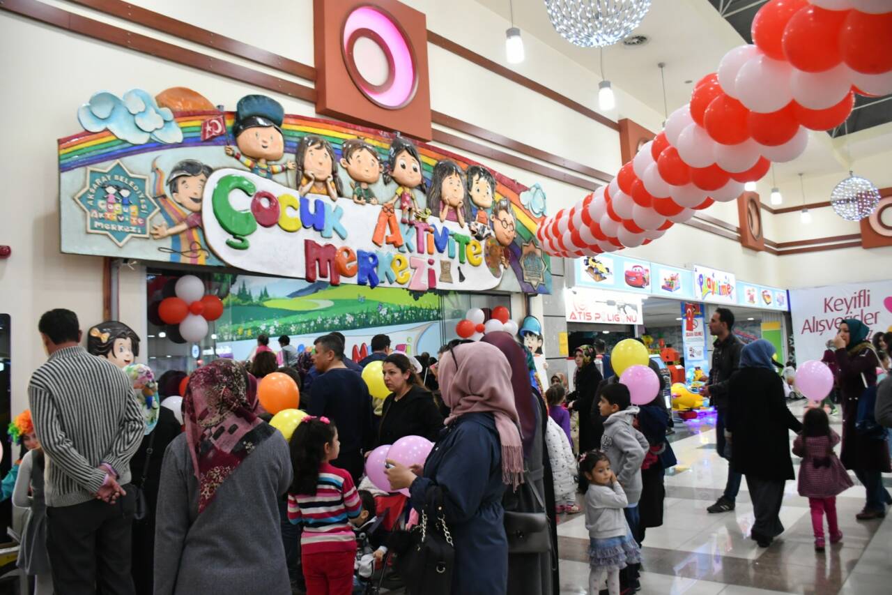Aksaray Belediyesi, çocukların gelişimlerine katkı sağlamak amacıyla Çocuk Aktivite Merkezi