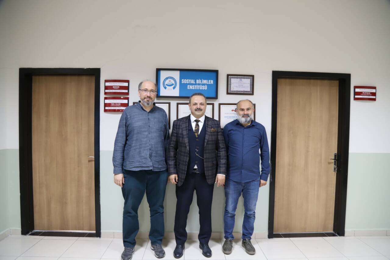 ASÜ Sosyal Bilimler Enstitüsü Müdürlüğü görevine atanan Prof. Dr. Haluk