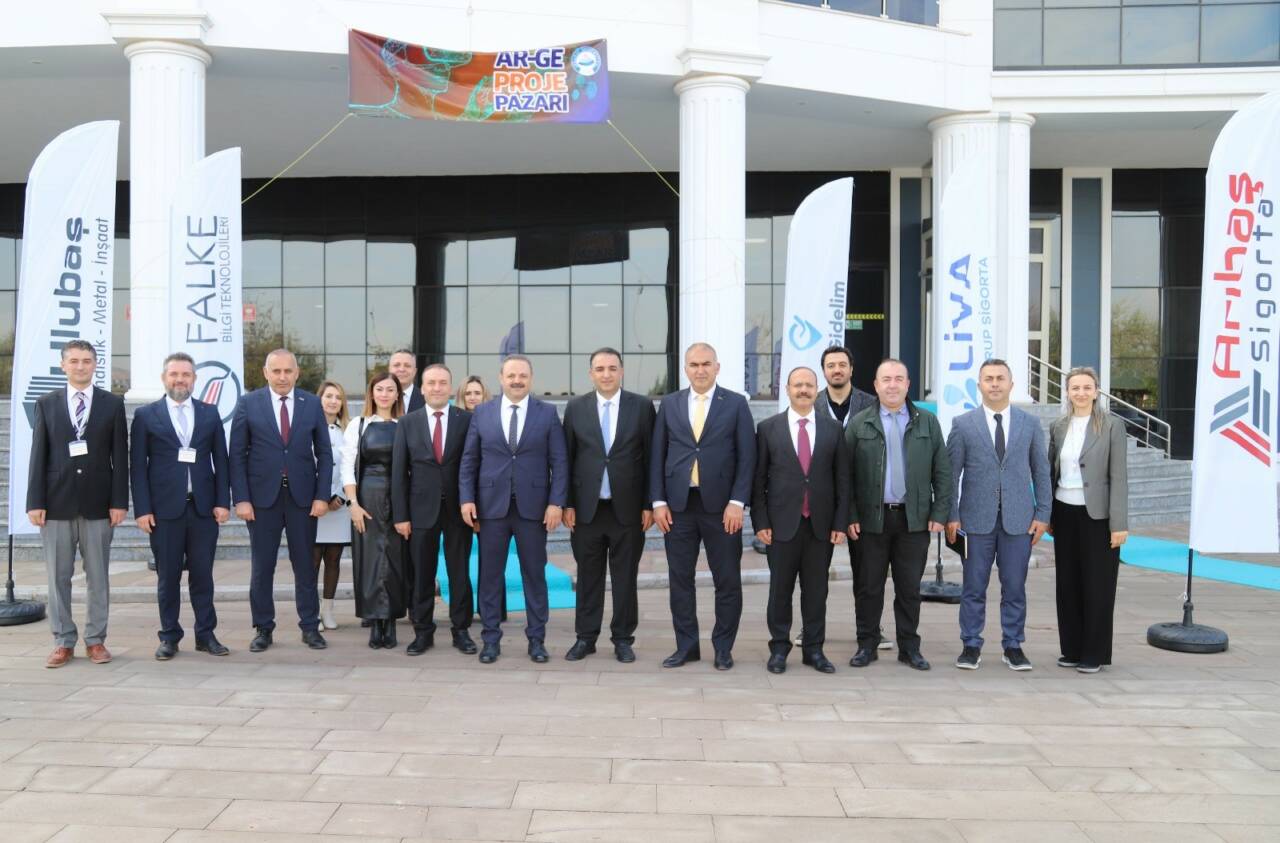 Aksaray Üniversitesi’nde (ASÜ) Spor ve Sağlık Alanında İhtisaslaşma Koordinatörlüğü, Teknoloji