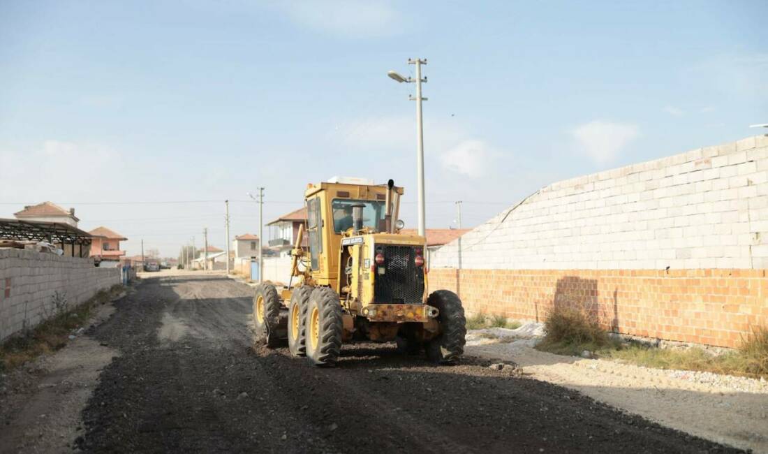 Aksaray Belediyesi, şehir genelinde sürdürülen altyapı ve üstyapı çalışmalarına Yeni