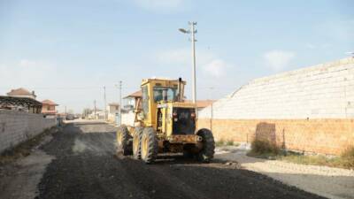 Aksaray Belediyesi, şehir genelinde sürdürülen altyapı ve üstyapı çalışmalarına Yeni