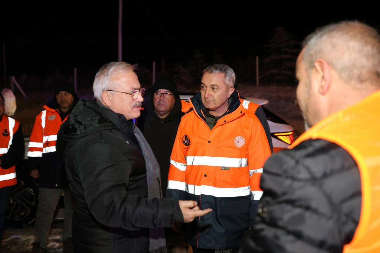 Aksaray Valisi Mehmet Ali Kumbuzoğlu, yılbaşı gecesi trafik, sağlık ve