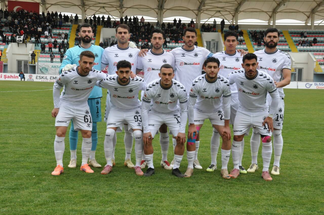     2.Lig Kırmızı Grup’ta bugün 13.00’te başlayacak Ankara Demirspor–Aksarayspor