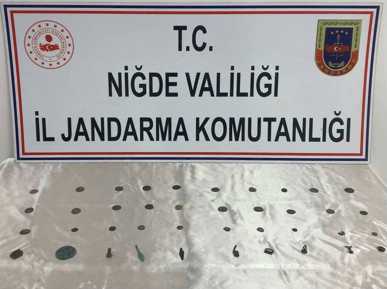Niğde'nin Altunhisar ilçesinde İl Jandarma Komutanlığı ekipleri tarafından düzenlenen tarihi