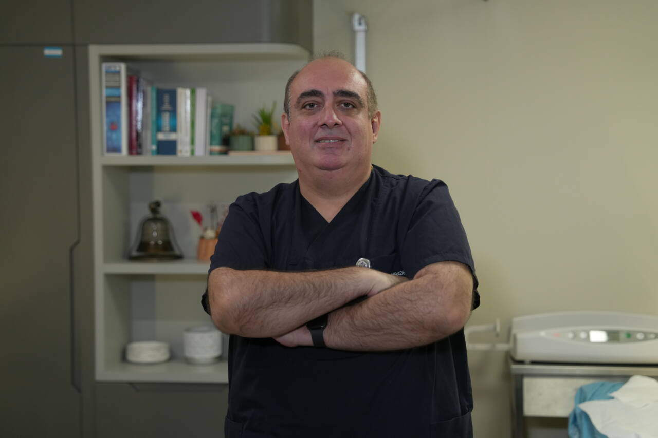 Medipol Acıbadem Bölge Hastanesi Çocuk Gastroenteroloji Uzmanı Doç. Dr. Nevzat