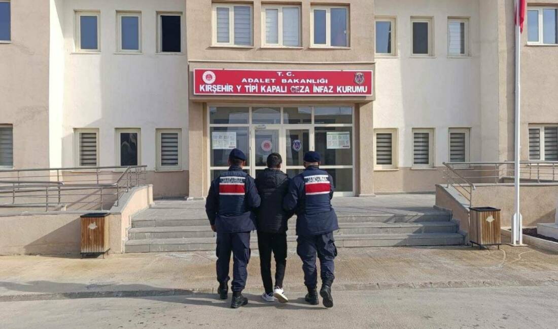 Kırşehir'de İl Jandarma Komutanlığı haklarında kesinleşmiş hapis cezası bulunan 2
