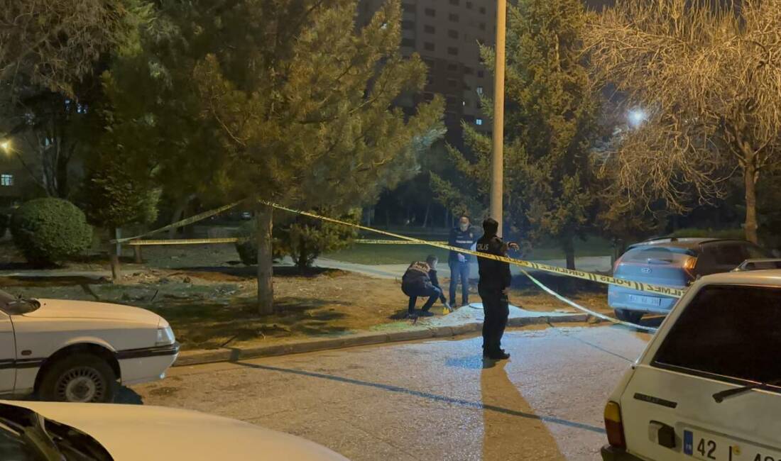Konya'da yaşanan olayda silahlı ve bıçaklı kavgada 2 kişi yaralandı.