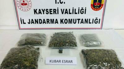 Kayseri'de , İl Jandarma Komutanlığı  tarafından düzenlenen operasyonda 4 kilo