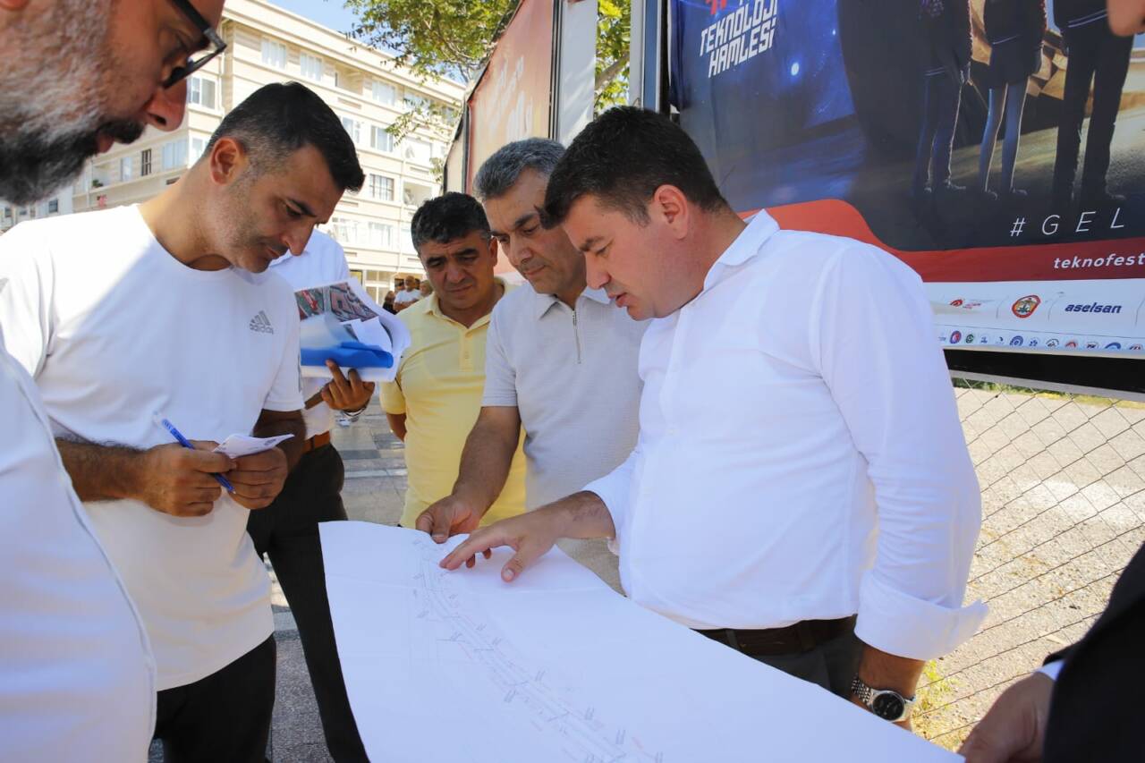 Aksaray Belediye Başkanı Dr. Evren Dinçer yaptığı açıklamasında;  “Aksaray’ın geleceğini