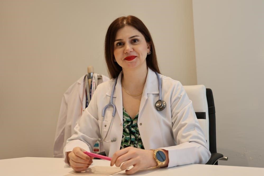  Kadın Hastalıkları ve Doğum Uzmanı Ezgi Aydın tarafından yapılan açıklamada,