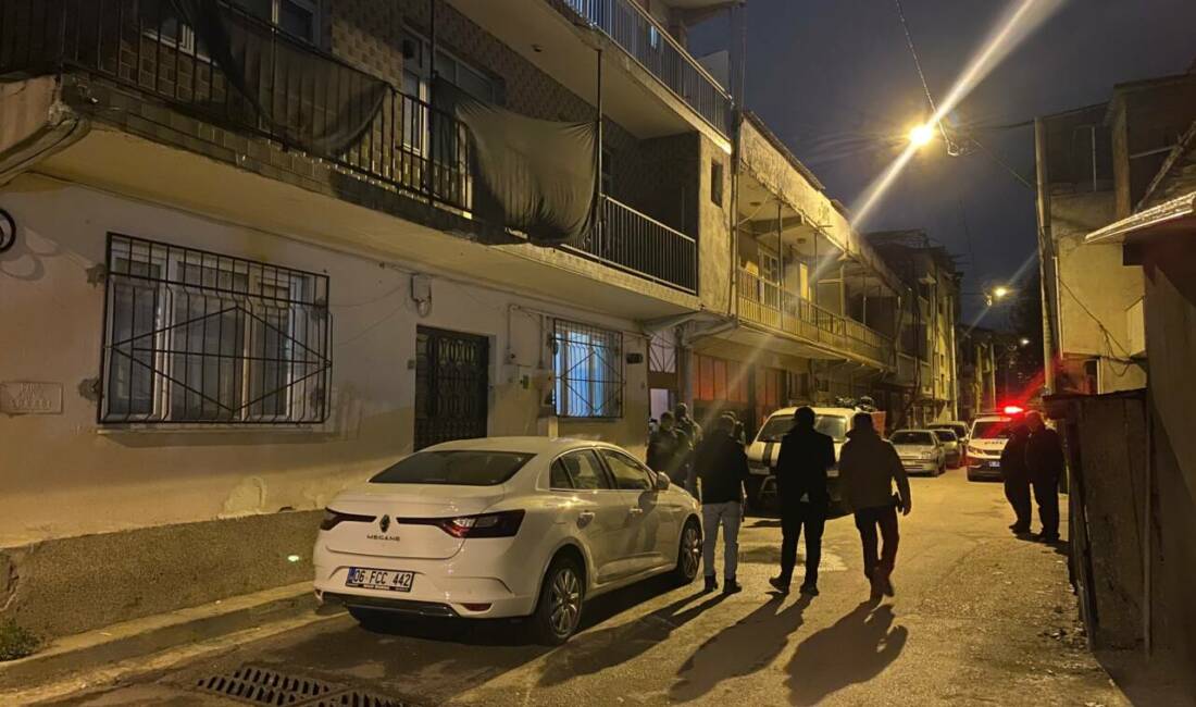 Bursa’nın Osmangazi ilçesinde yaşanan olayda baba ile oğlu arasında tartışma