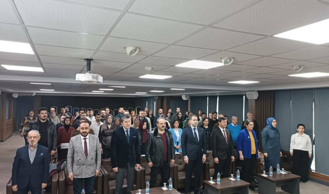 Aksaray Baro tarafından düzenlenen eğitim seminerinde, Hukuk Muhakemeleri Kanunu kapsamında
