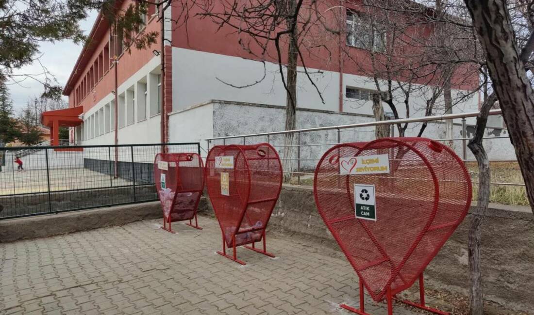 Ağaçören Belediyesi, çevre bilincini artırmak ve atık yönetimini güçlendirmek amacıyla