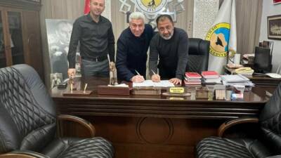 Demirci Belediyesi, çalışanlara yönelik sosyal ve ekonomik destekler kapsamında DenizBank