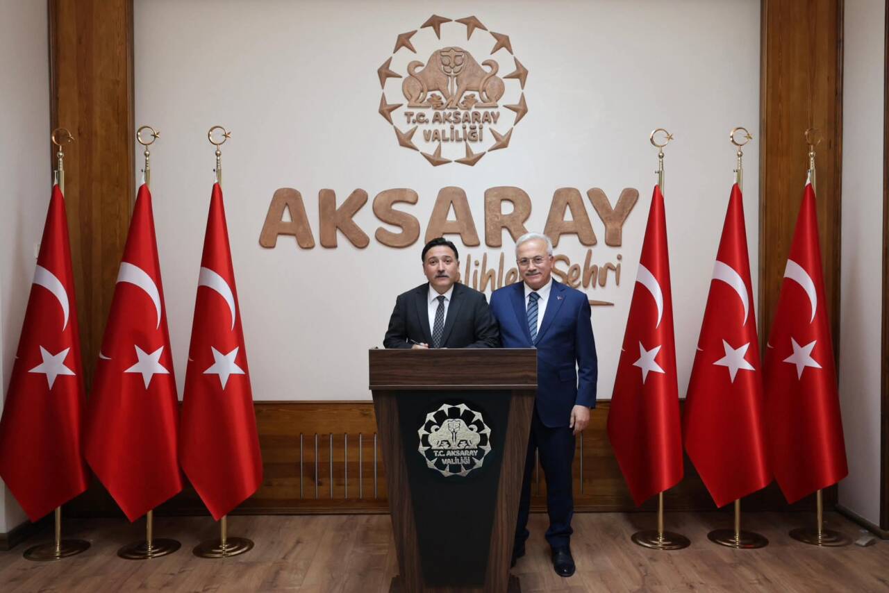 Kayseri Valisi Gökmen Çiçek, Aksaray Valiliği’ni ziyaret ederek Vali Mehmet