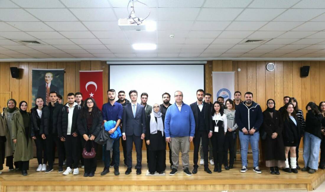 Aksaray Üniversitesi (ASÜ) Dış İlişkiler Koordinatörlüğü öncülüğünde öğrenci toplulukları temsilcilerine
