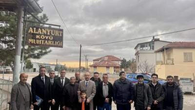 Güzelyurt Kaymakamı Süleyman Arat, ilçeye bağlı Alanyurt Köyünü ziyaret ederek