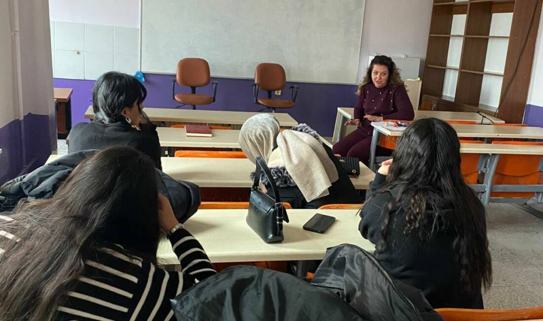 Aksaray Üniversitesi Güzelyurt Meslek Yüksekokulu, öğrenci odaklı iletişim anlayışını güçlendiren