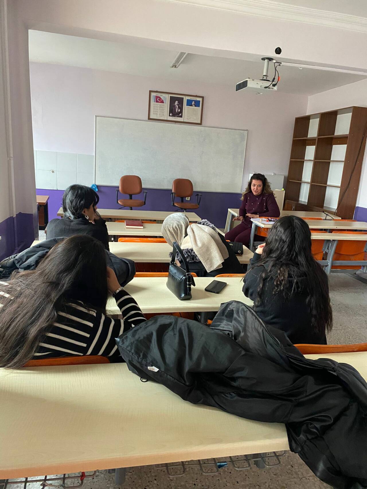 Aksaray Üniversitesi Güzelyurt Meslek Yüksekokulu, öğrenci odaklı iletişim anlayışını güçlendiren