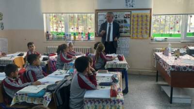 İl Millî Eğitim Müdürü  Metin Alpaslan, Doğantarla İlkokulu’nu ziyaret ederek