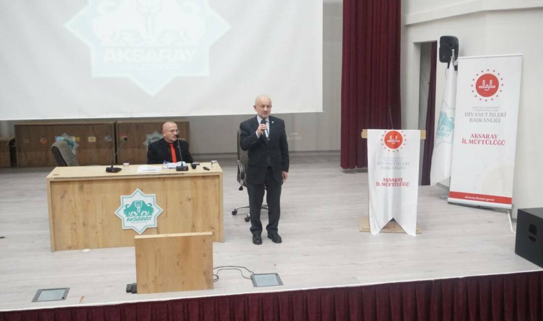 Aksaray’da Müftülük personeli, tecrübe paylaşımı odaklı toplantıda bir araya geldi;