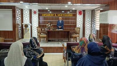 Aksaray İl Müftülüğü, şehir genelinde görev yapan Kur’an kursu öğreticilerini