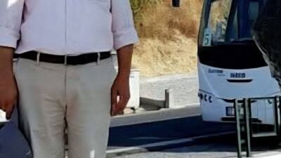 Çanakkale’nin Biga ilçesinde odun yüklü kamyonetin devrilmesi sonucu Aksaraylı Ramazan