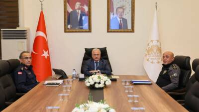 Aksaray’da düzenlenen İl Güvenlik ve Asayiş Toplantısında, kent genelinde huzur