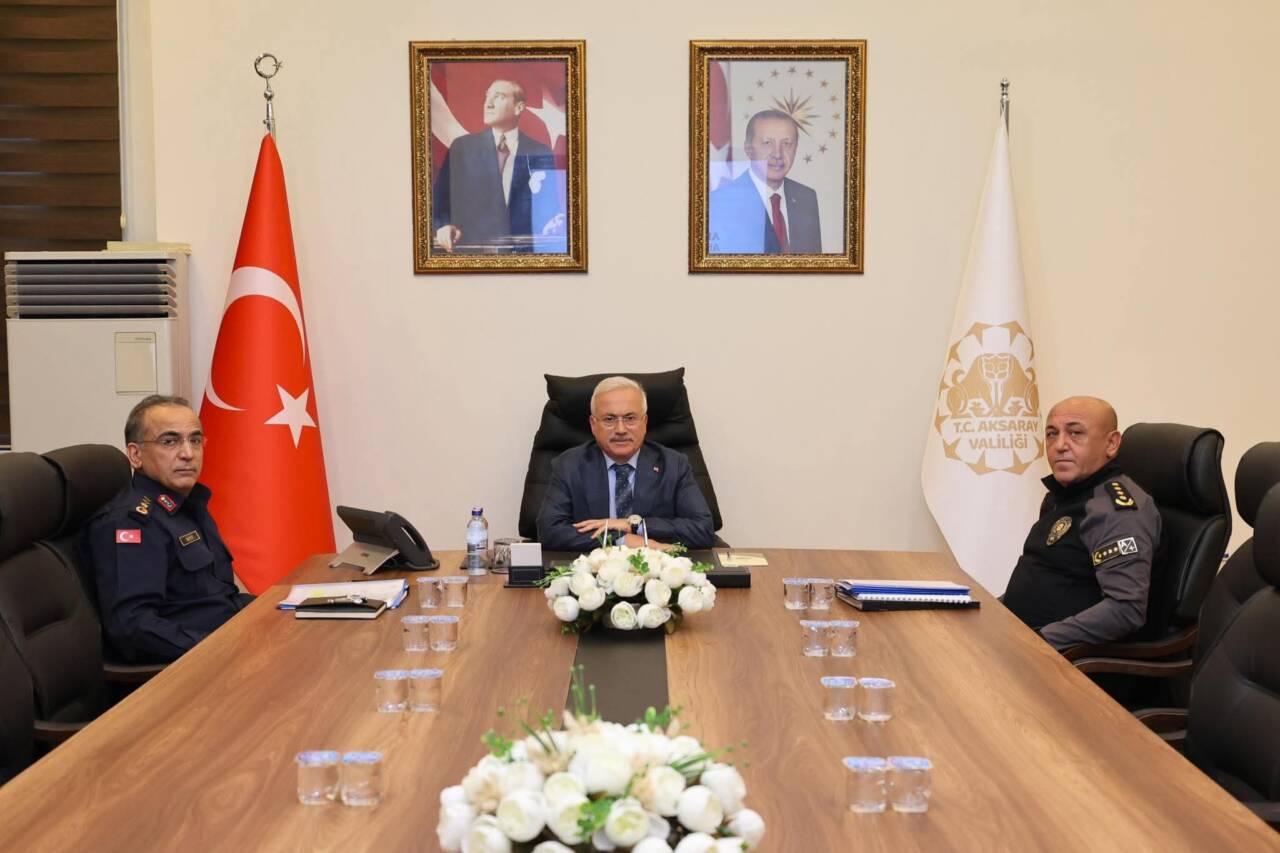 Aksaray’da düzenlenen İl Güvenlik ve Asayiş Toplantısında, kent genelinde huzur