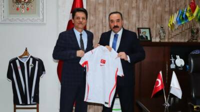 Aydın Defterdarlığı görevine atanan Ahmet Günçavdı, veda ziyaretleri kapsamında Aksaray
