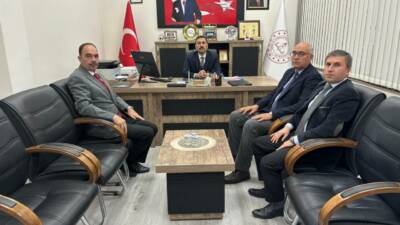 Sultanhanı Kaymakamı Bilal Göksun, İlçe Millî Eğitim Müdürlüğünü ziyaret ederek