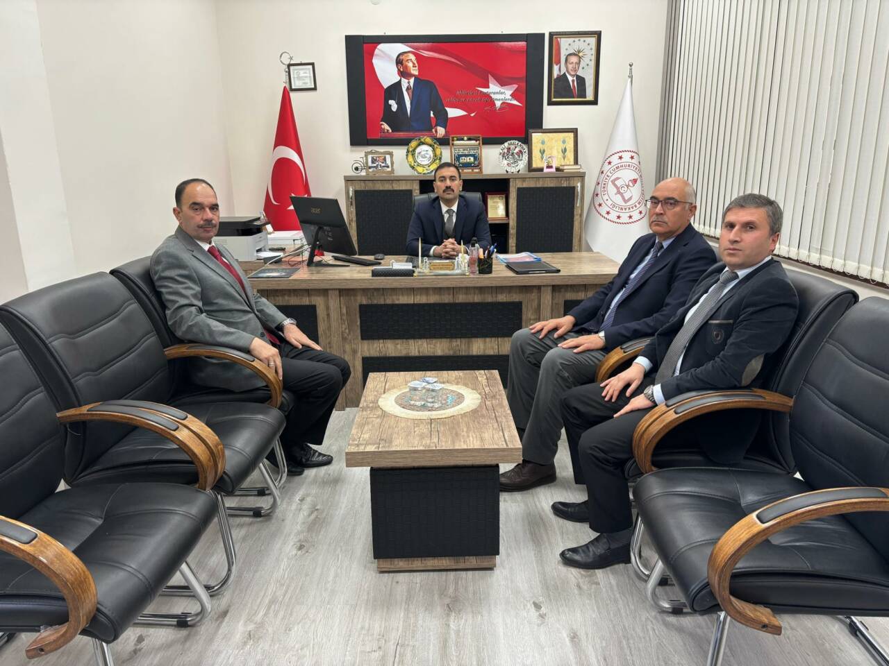 Sultanhanı Kaymakamı Bilal Göksun, İlçe Millî Eğitim Müdürlüğünü ziyaret ederek