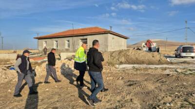 Ağaçören Kaymakamı Metin Korkmaz, ilçeye bağlı Oymaağaç Köyünde yürütülen köy
