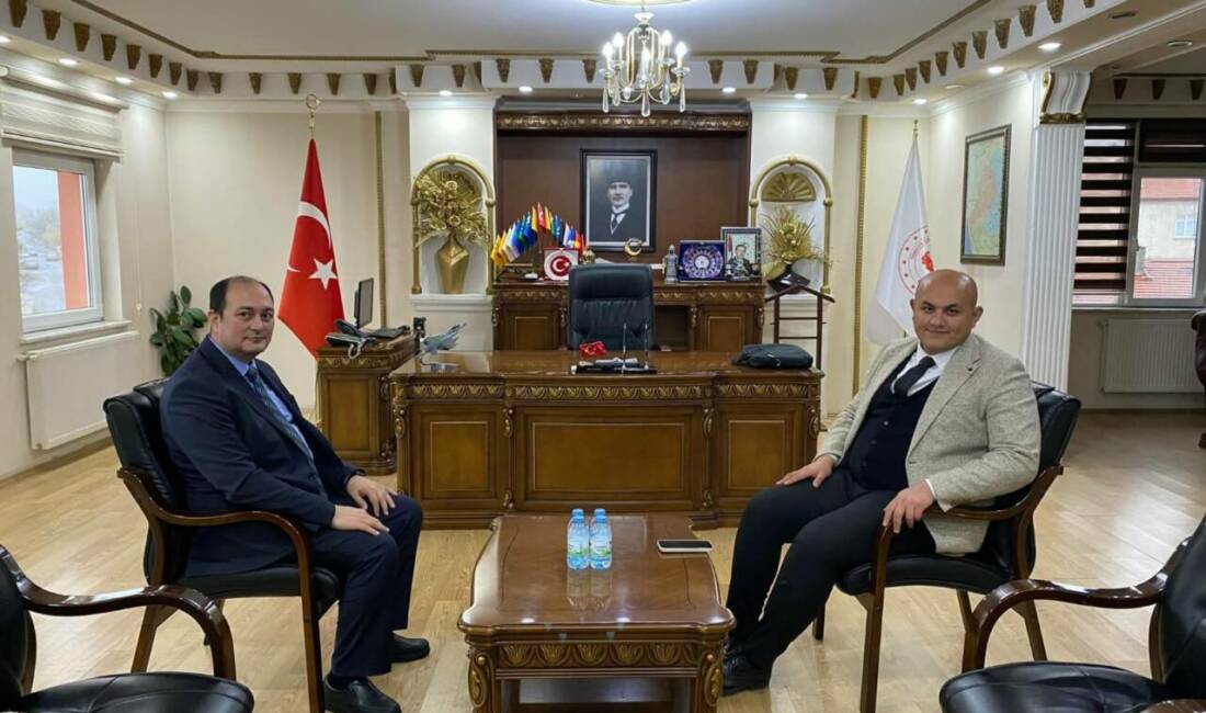Aksaray İl Kadastro Müdürü Temel Çimen, Ağaçören Kaymakamı Metin Korkmaz’ı