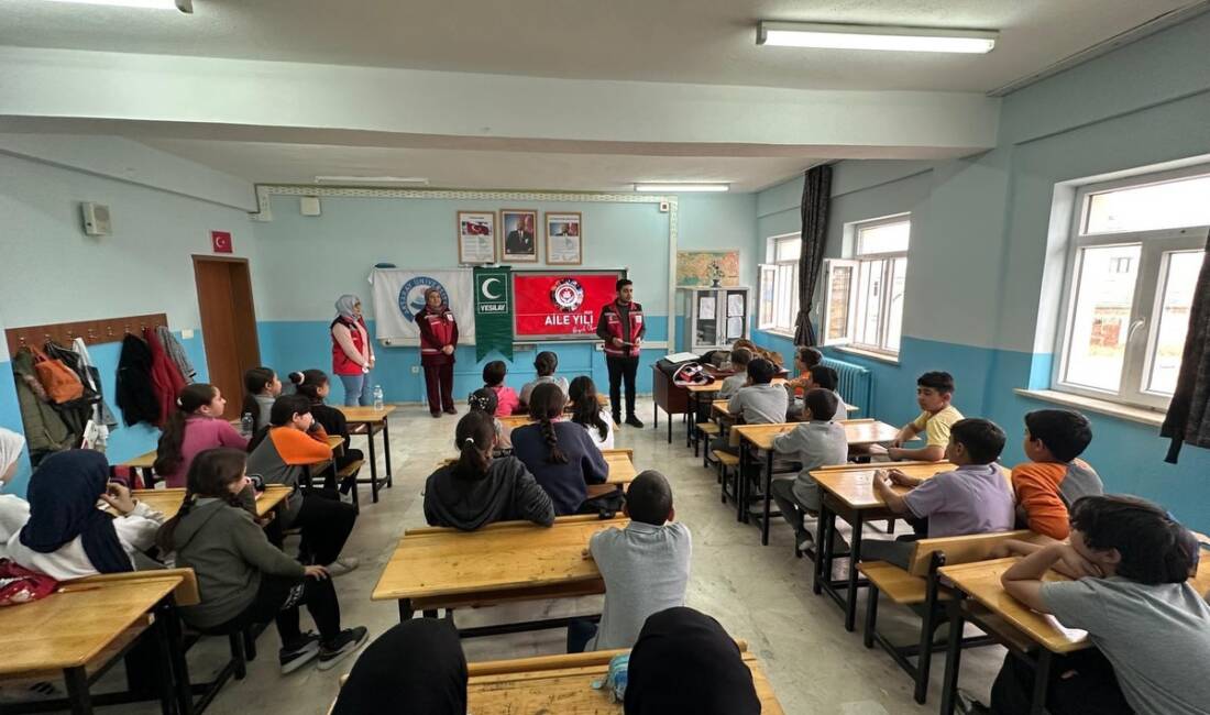 Aksaray’da Aile Yılı kapsamında gerçekleştirilen kapsamlı etkinliklerin son durağı Armutlu