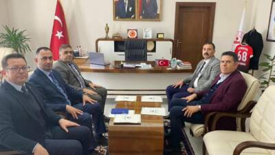 Sultanhanı ilçede Organize Sanayi Bölgesi kapsamında yürütülen çalışmalar, gerçekleştirilen toplantıda