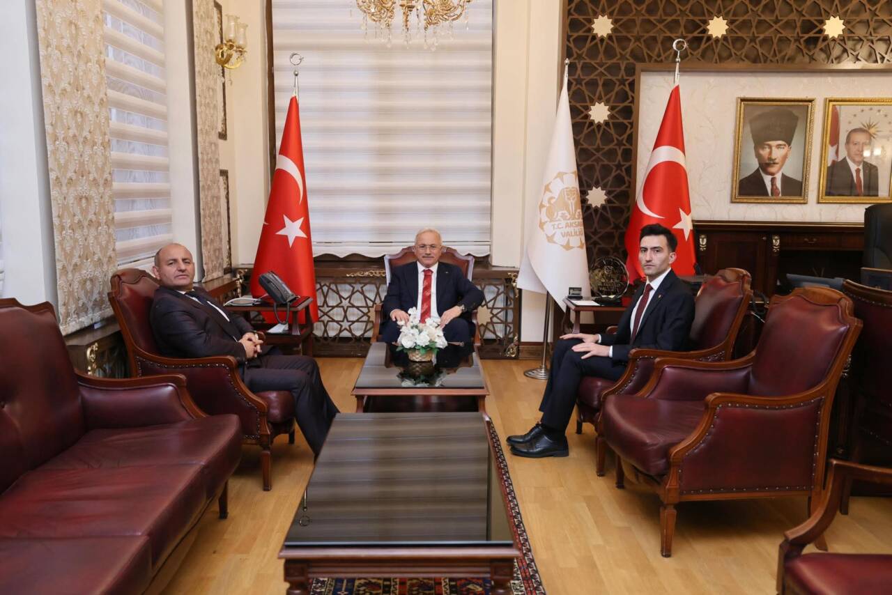 Aksaray Valiliğinde gerçekleşen kabulde, Milli Eğitim Bakanlığı müfettişleri Mehmet Emin
