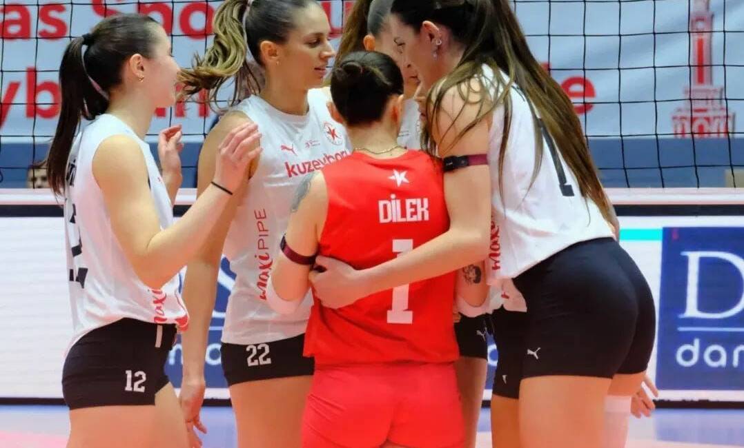 Vodafone Sultanlar liginde mücadele eden Kuzeyboru kadın voleybol takımı ligdeki