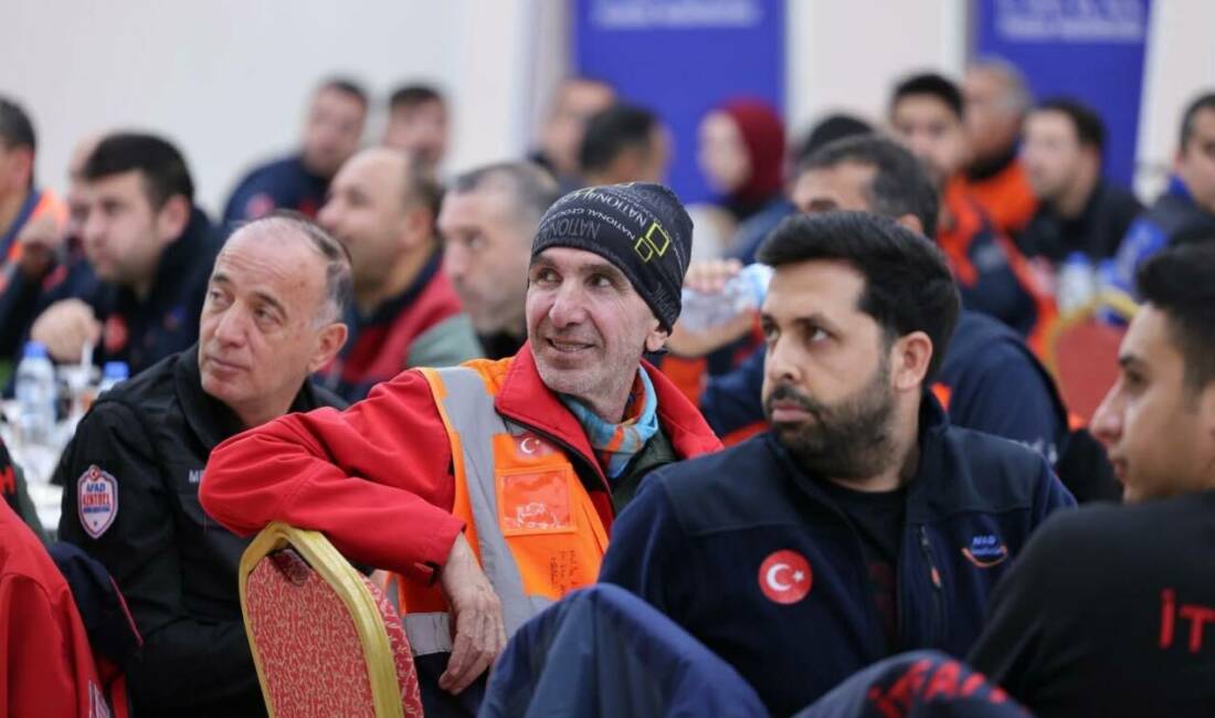 Aksaray Valisi Mehmet Ali Kumbuzoğlu, Sarıkamış’ta gönüllü olarak görev yapan