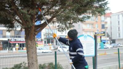 Aksaray Belediyesi, kent genelinde sürdürdüğü çevre düzenleme ve yeşil alan