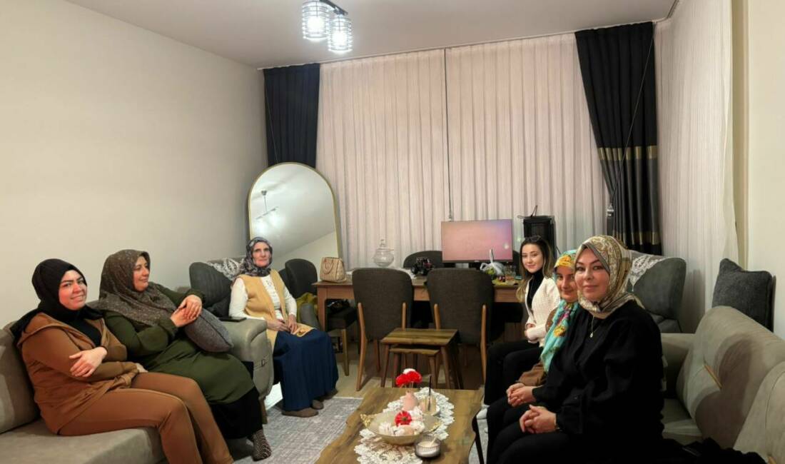 AK Parti Aksaray Eskil İlçe Kadın Kolları Başkanı Şenay Turan,